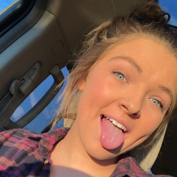 Meet your Posher, Bailey - Picture 2 of 4